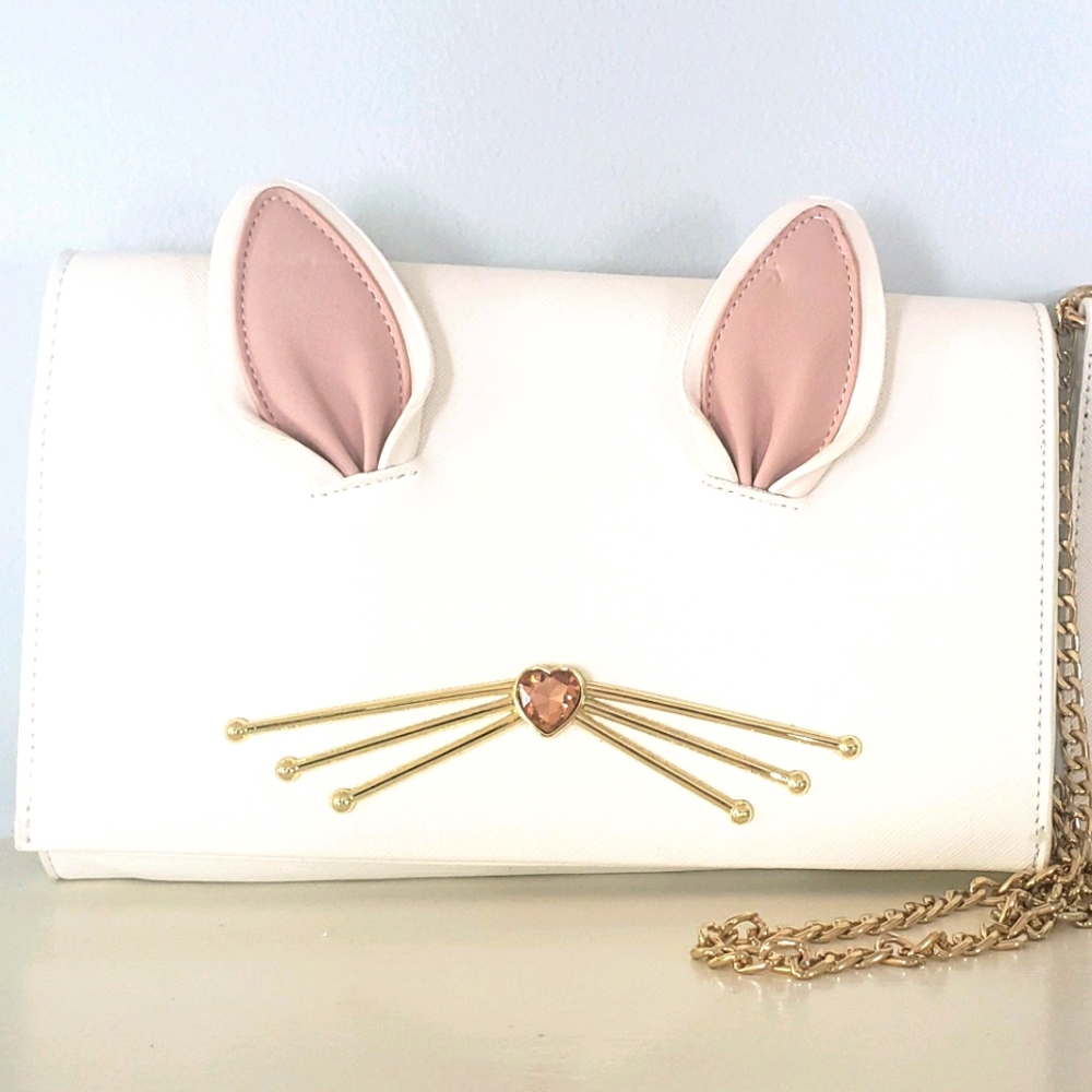 Bunny Clutch